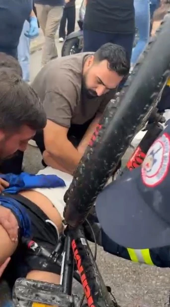 Genç Gazete Bisikletten Düşen Çocuğun Bacağına Direksiyon Saplandı 1