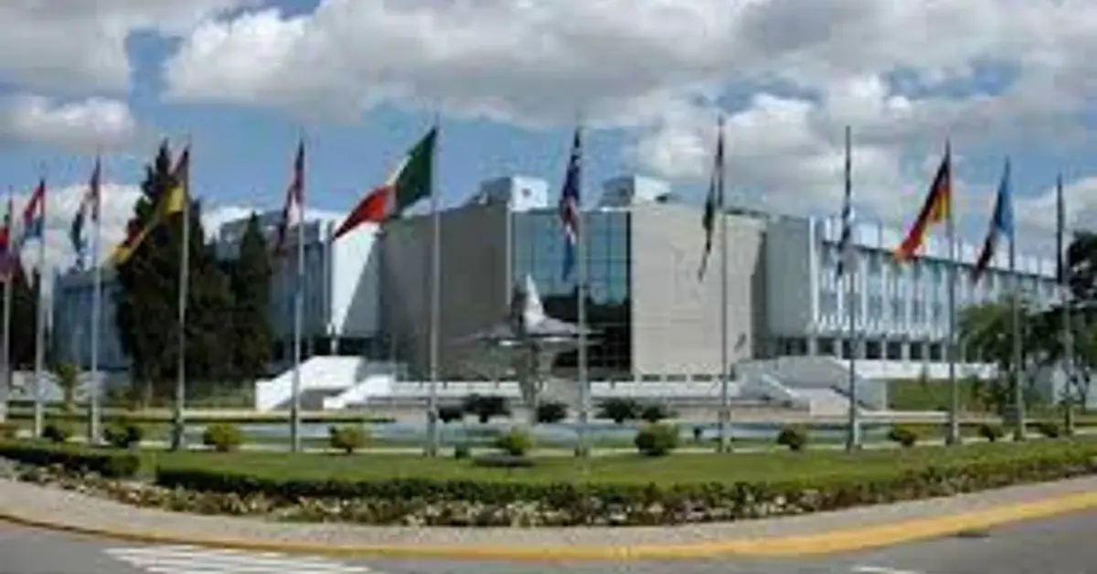 Genç Gazete Buluşlardan Depremlere, Siyasi Çalkantılardan Özgürlük Mücadelelerine Kadar 18 Ağustos Tarihte Bugün! 2