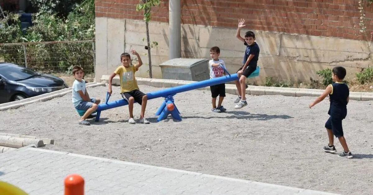Genç Gazete Bursa Büyükşehir, İznik’te Muhtar Hasan Terzi Parkı’nı Vatandaşların Hizmetine Sundu 1