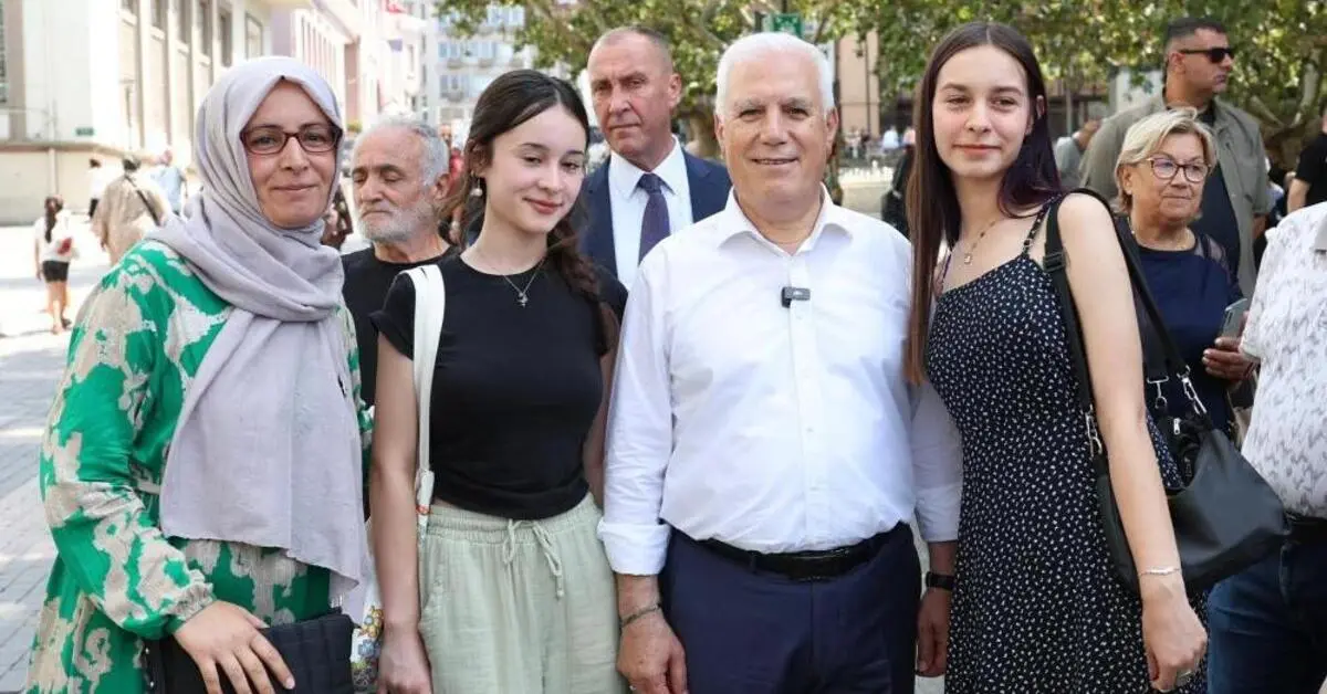 Genç Gazete Bursa Büyükşehir’den 11 İlçede 18 Noktada Ücretsiz Tercih Danışmanlığı! 11