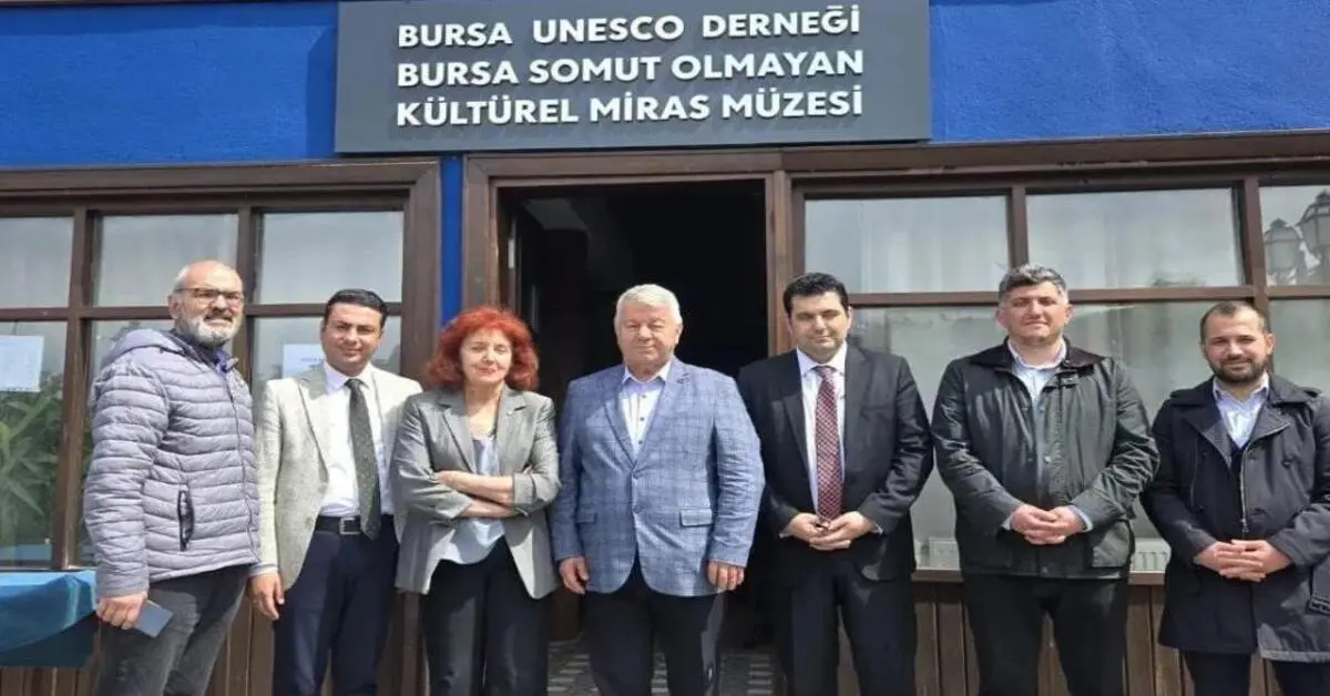 Genç Gazete Bursa Unesco’dan Gençlere 20 Bin Tl Ödüllü Belgesel Yarışması