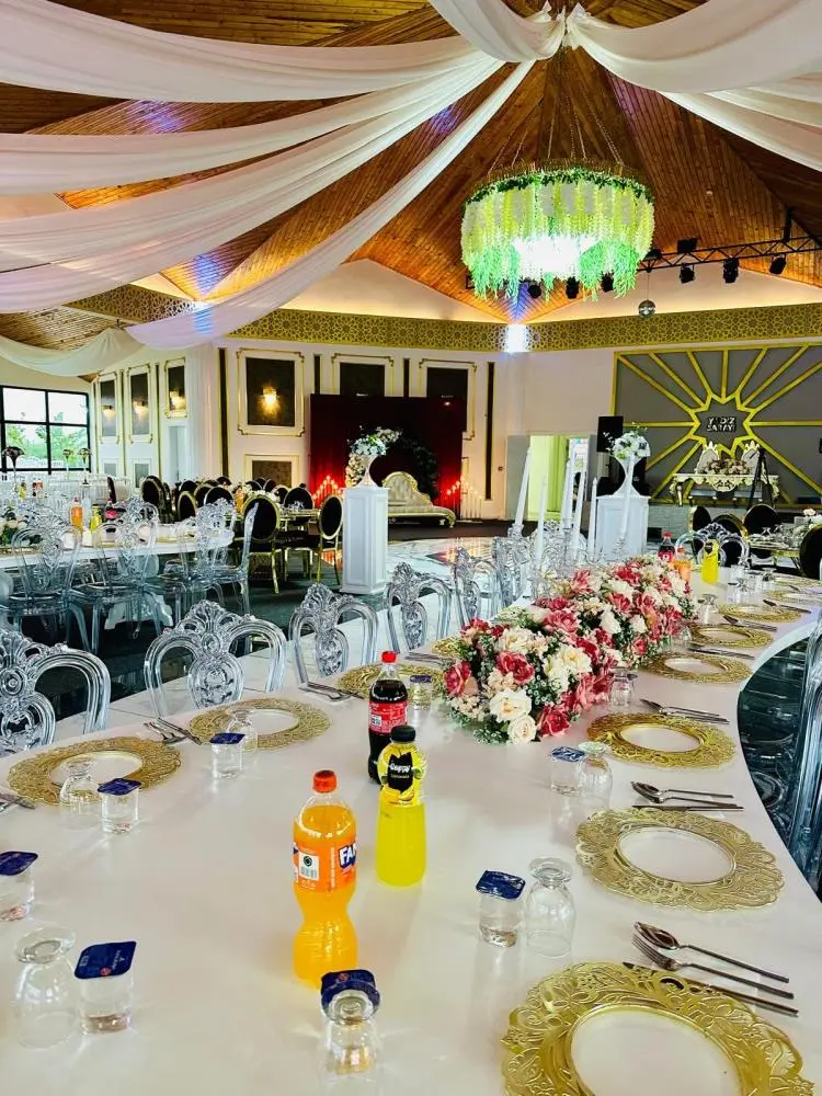 Genç Gazete Bursa'da Evlenecek Çiftlere Müjde O Düğün Salonu Artık Ücretsiz!