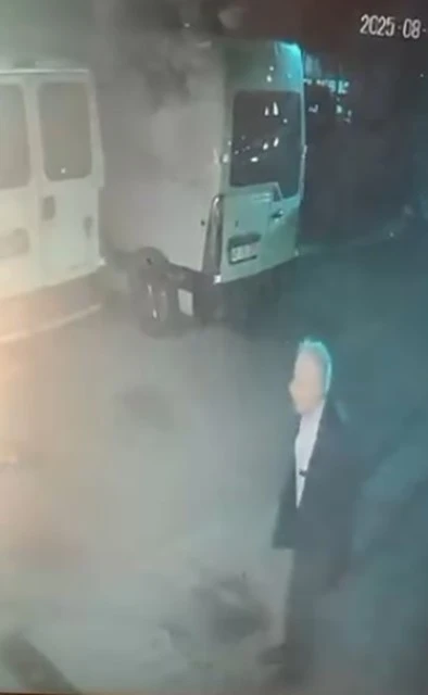 Genç Gazete Bursa'da Yaşlı Adam Yolun Karşısına Geçmek İsterken Otomobilin Altında Kaldı 1