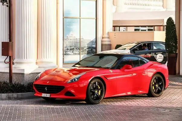 Genç Gazete Cabrio Araç Kiralama Dubai’de Mirasyedi Tatilin Parçası Olabilir Mi 3