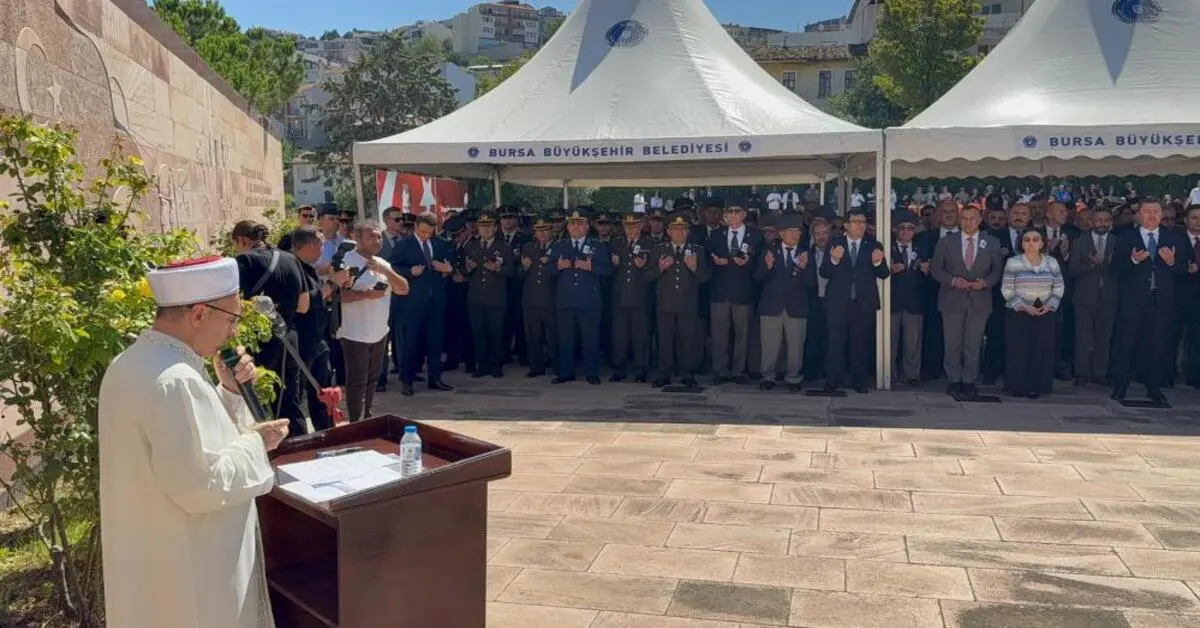 Genç Gazete Celal Bayar Vefatının 39. Yılında Gemlik’te Kabri Başında Anıldı 1