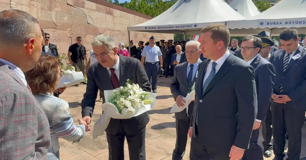 Genç Gazete Celal Bayar Vefatının 39. Yılında Gemlik’te Kabri Başında Anıldı