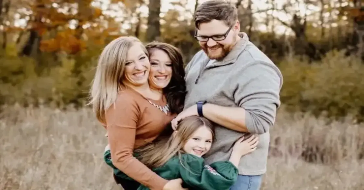 Genç Gazete Doktorlar ‘Uzun Yaşayamazlar’ Demişti Yapışık İkizler Anne Oldu 3