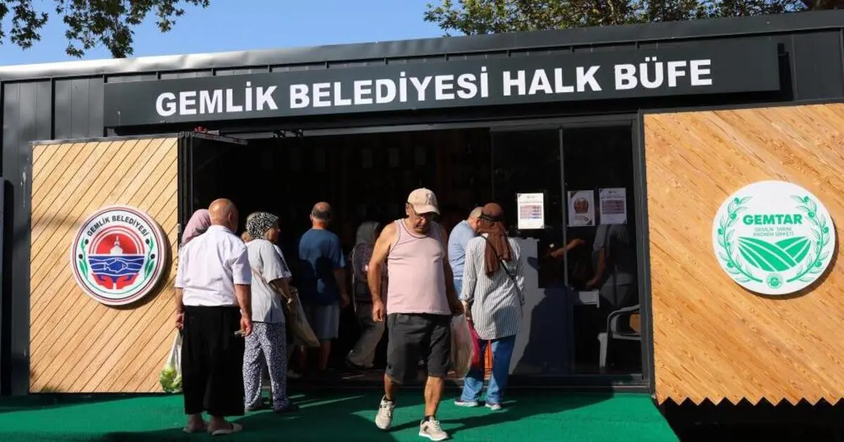 Genç Gazete Gemlik'te Yeni Halk Büfe Hizmete Açıldı Uygun Fiyatlı Gıda Ürünleri Vatandaşla Buluşuyor