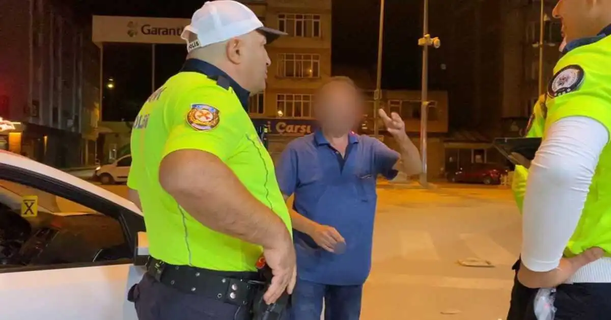 Genç Gazete İnegöl'de Alkolmetreyi Reddeden Sürücüye Çorbanın Bedeli 45 Bin Lira Oldu 1