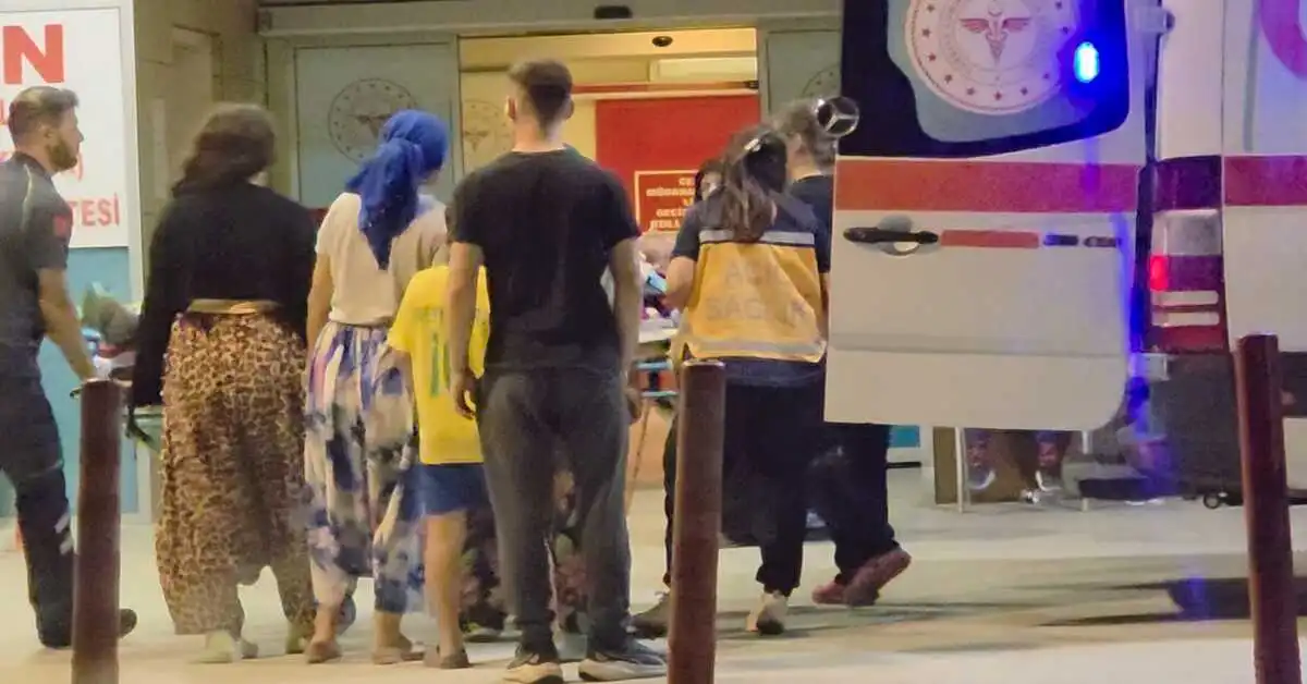 Genç Gazete İnegöl'de Direksiyon Hakimiyetini Kaybeden Motosiklet Sürücüsü Yaralandı