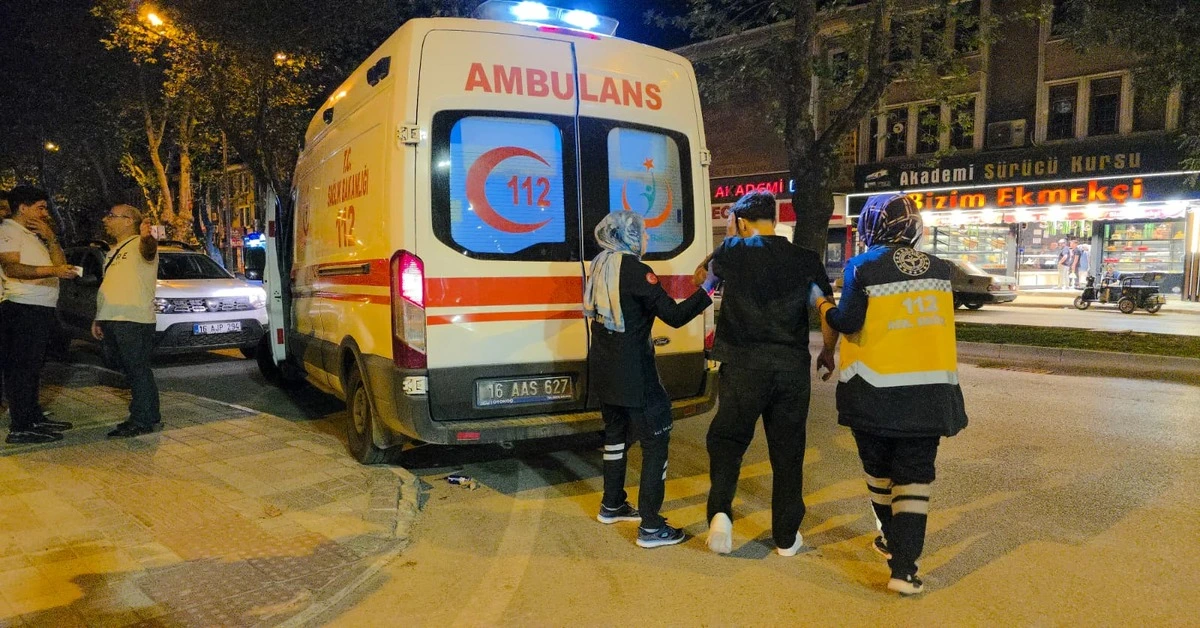 Genç Gazete İnegöl’de Hız Kesici Tümsekte Kaza Motosiklet Sürücüsü Yaralandı 2