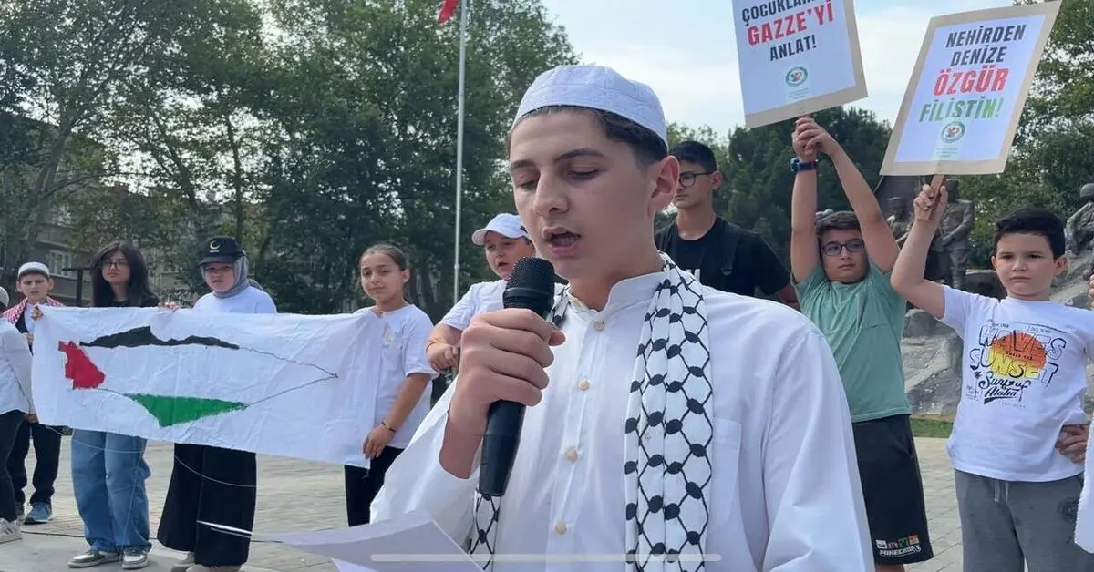 Genç Gazete İnegöl'de Minik Yürekler Gazze İçin Tek Yürek 3