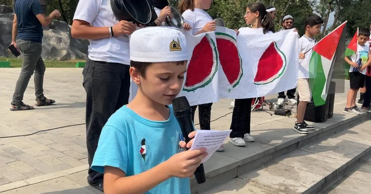 Genç Gazete İnegöl'de Minik Yürekler Gazze İçin Tek Yürek 7