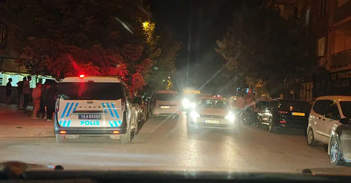 Genç Gazete İnegöl’de Sözlü Taciz Tartışması Bıçaklı Kavgaya Dönüştü 1 Kişi Yaralandı-1