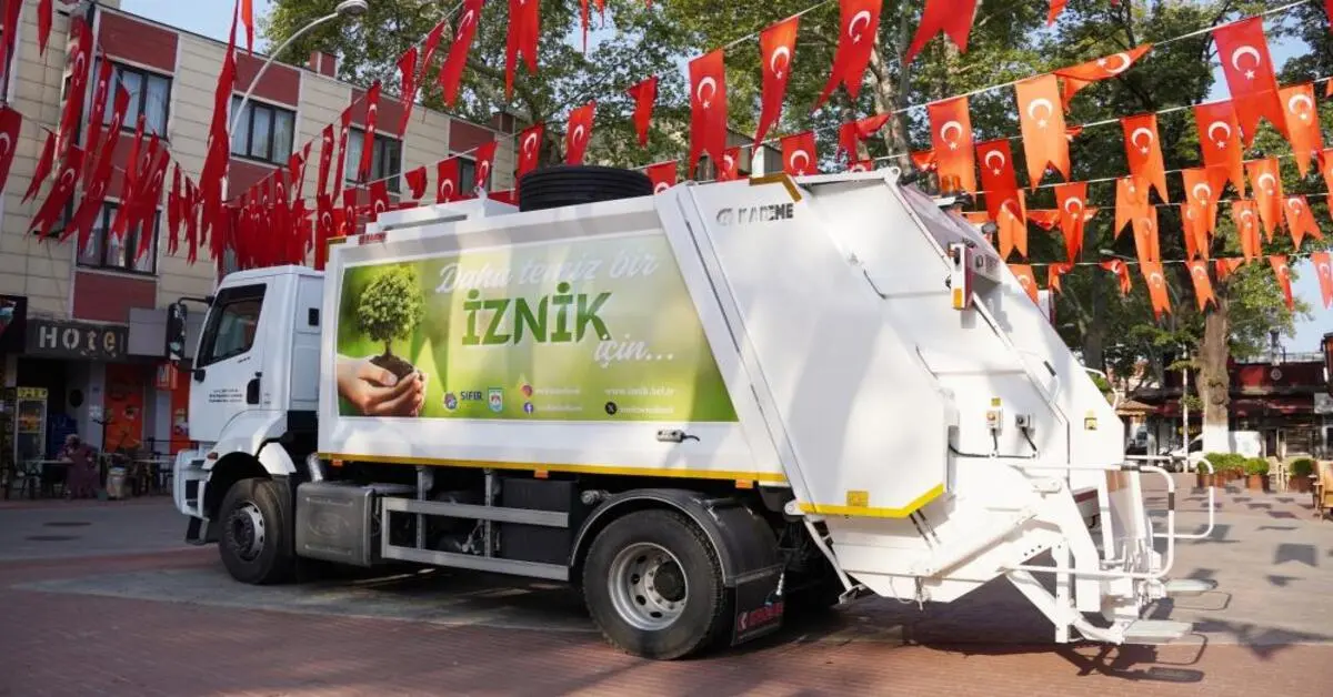 Genç Gazete İznik Belediyesi’ne 7,5 Milyon Tl’lik Çöp Kamyonu Hibesi 1