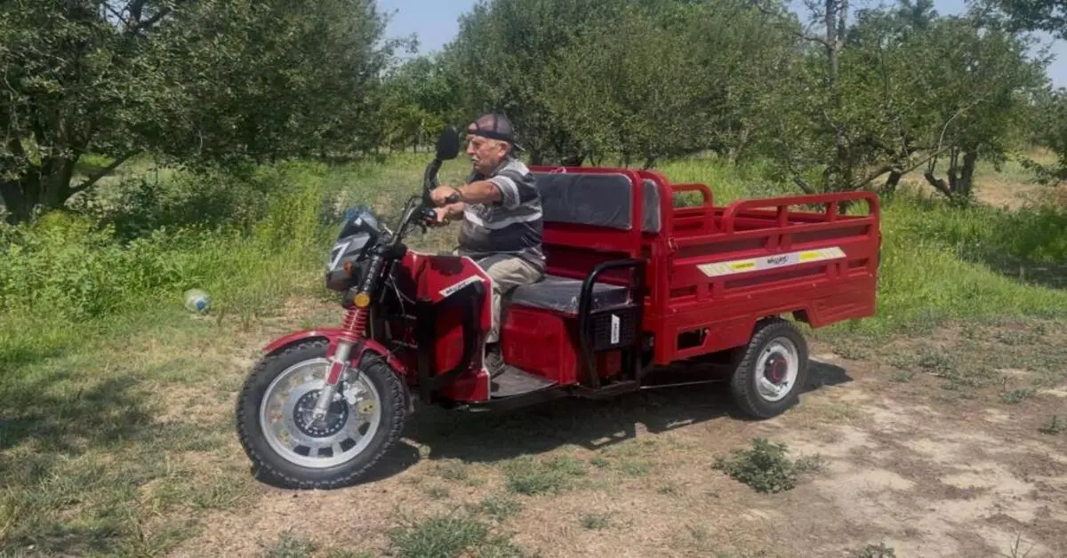 Genç Gazete Patpatlar Yerini Elektrikli Araçlara Bırakıyor Çiftçiler Maliyetleri Düşürüyor