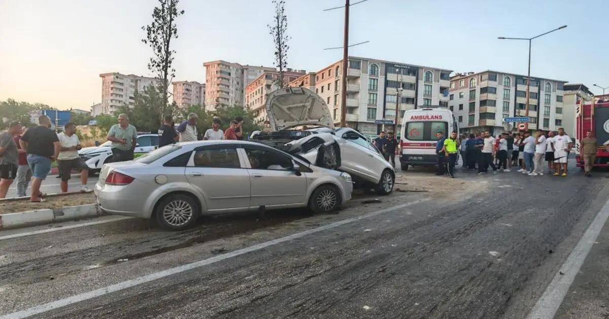 Genç Gazete Tekirdağ’da Trafik Kazası 5 Kişi Yaralandı 1