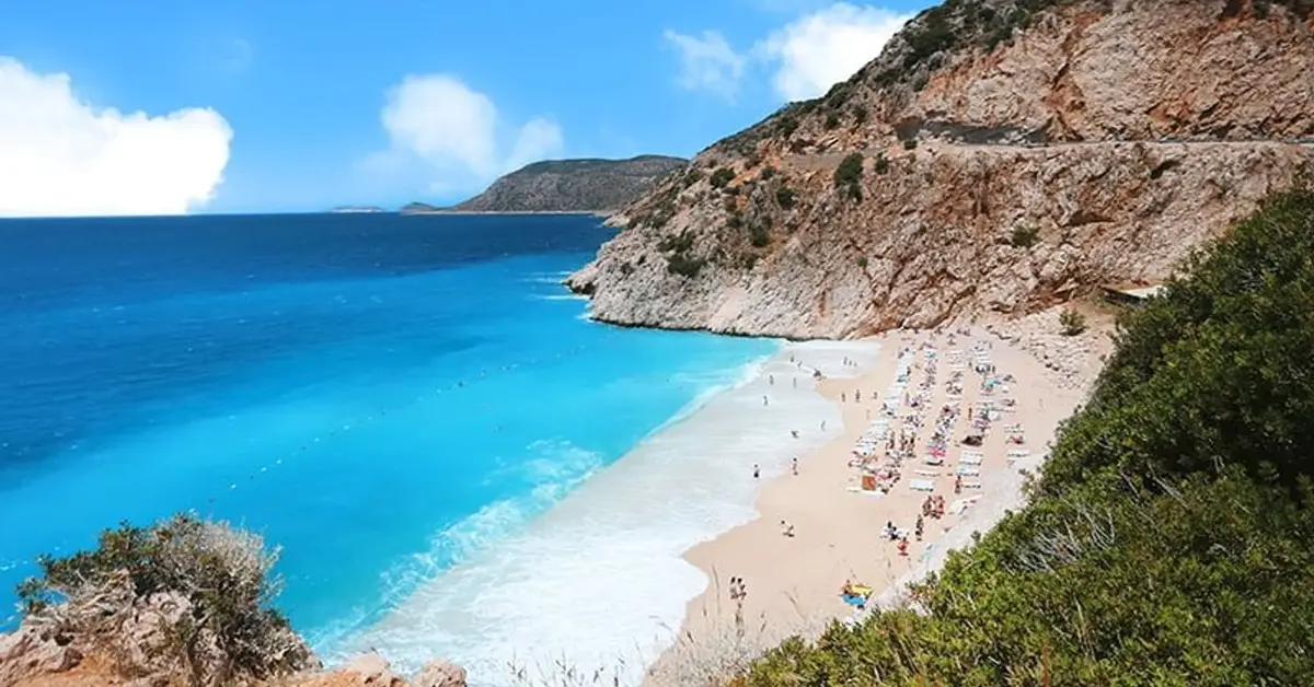 Genç Gazete Türkiye'de Taşa Basmadan Denize Girilecek En Güzel Yerler Hangileridir, Kum Gibi Plajlar Nerededir 4