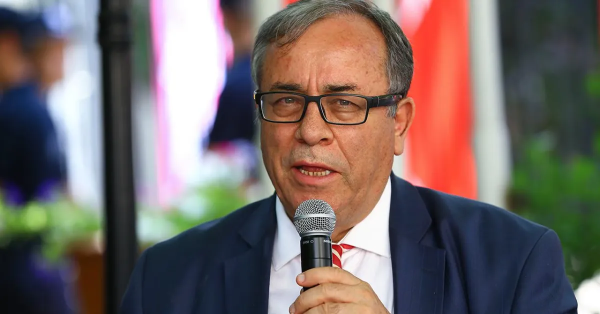 Halil Sivgin Aa 2387499 Gencgazete