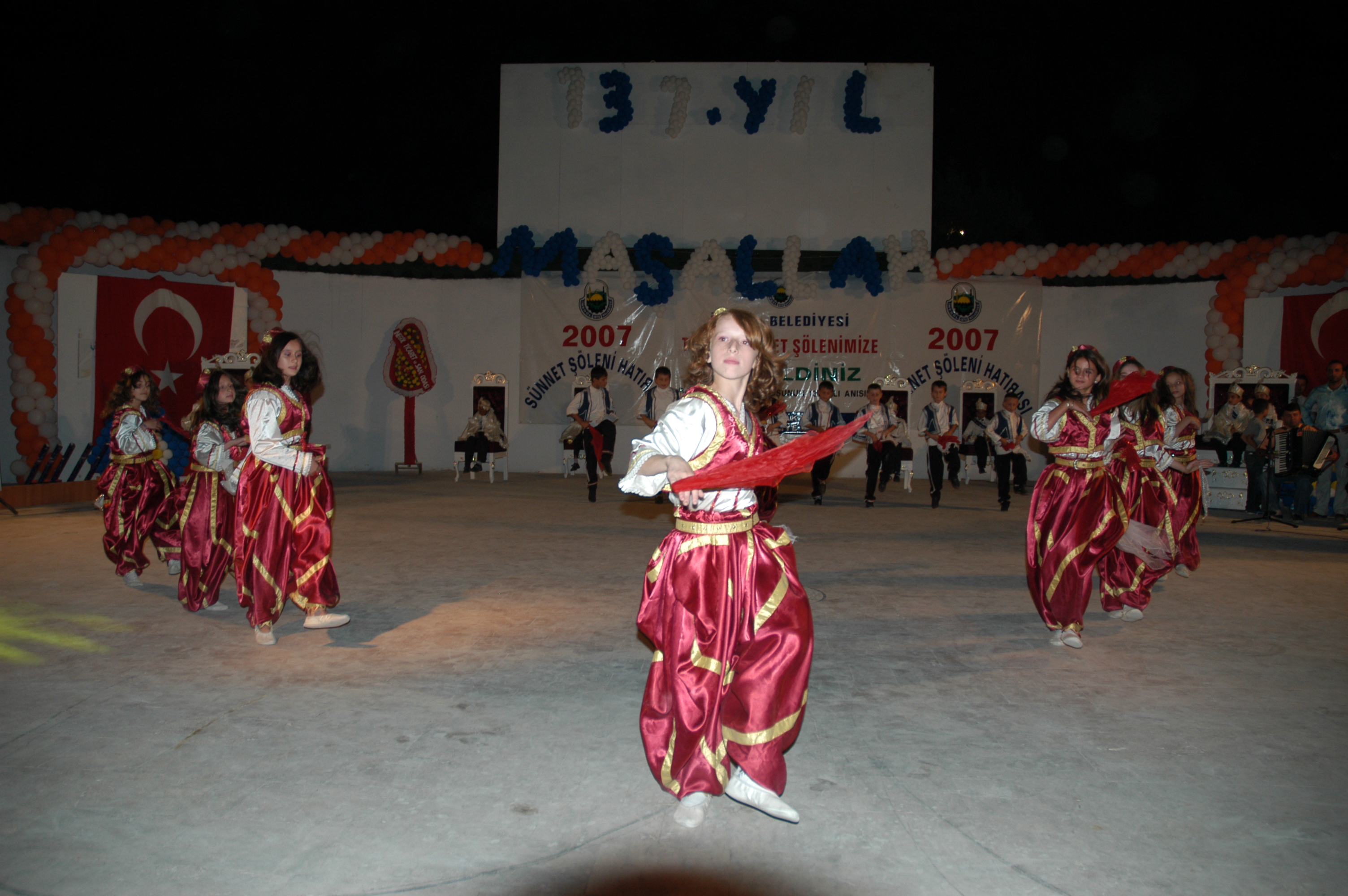 İnegöl Belediyesi 137. Yılında 137 Çocuğu Sünnet Ettirdi Gencgazete (2)