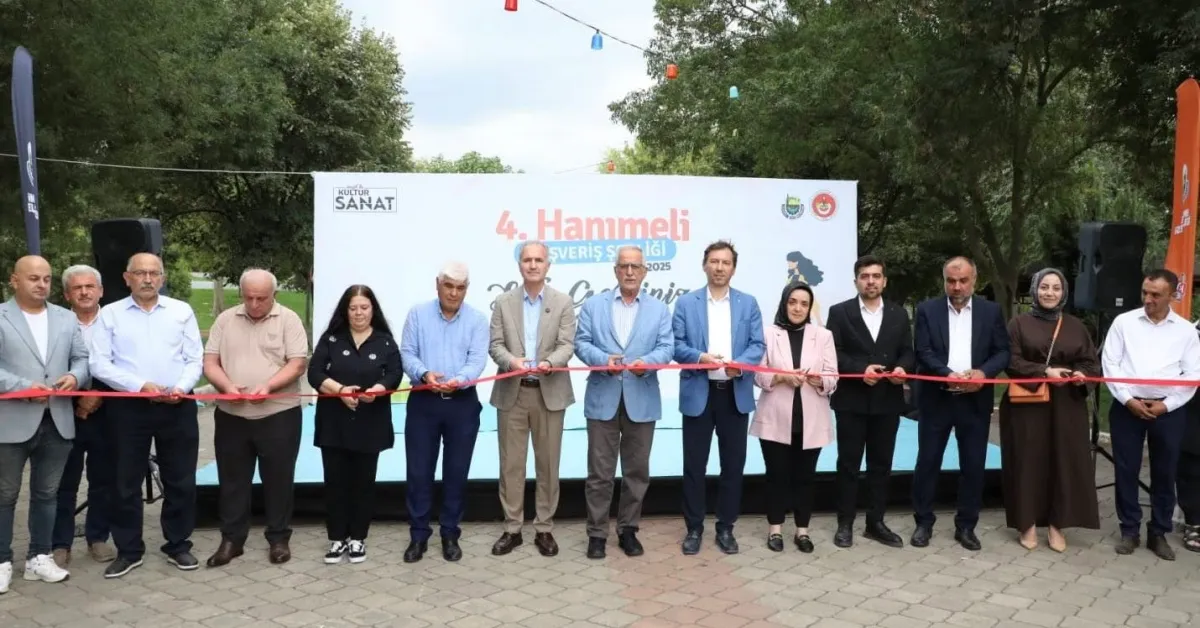 İnegöl’de 4. Hanımeli Alışveriş Şenliği 150 Kadın Girişimciyi Ağırlıyor (4)