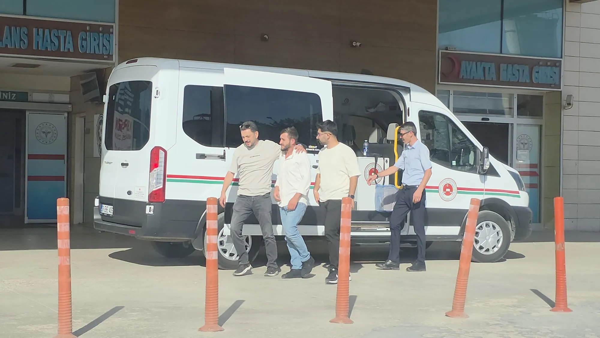 İnegöl’de Büfeye Silahla Saldıran Şüpheli Tutuklandı (2)