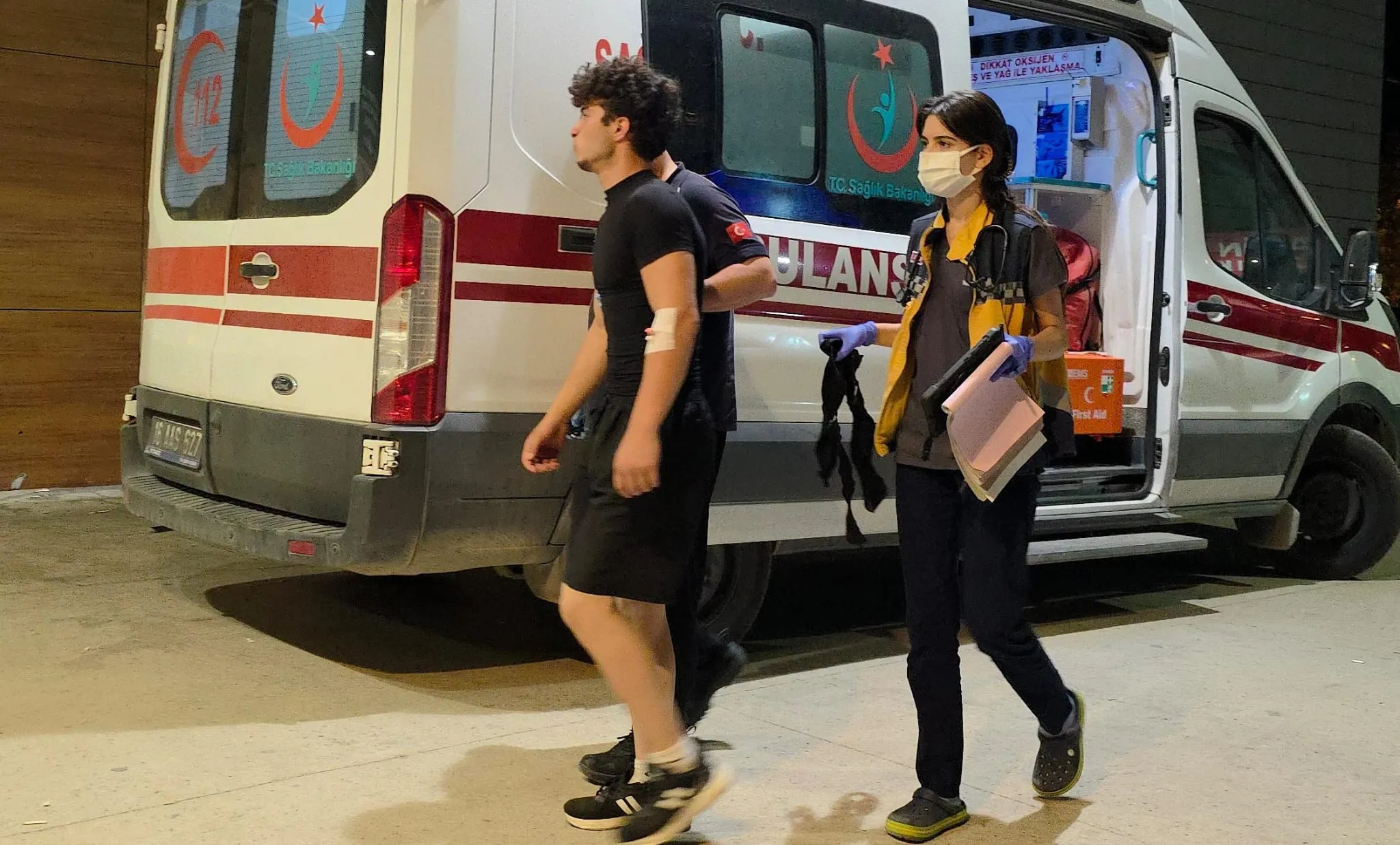 İnegöl’de Gruplar Arasında Kavga (2)