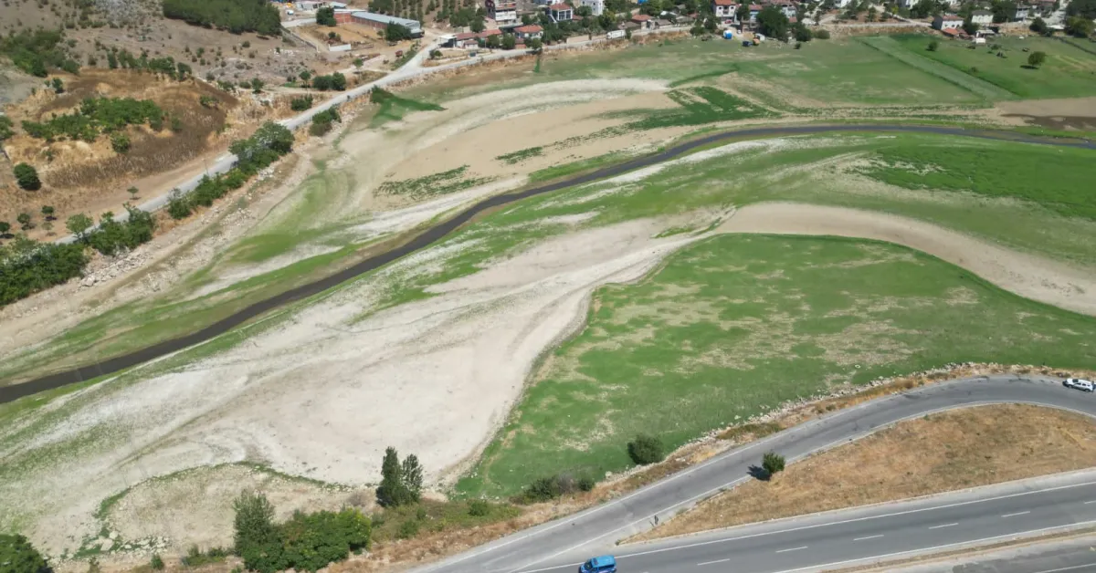 İnegöl’de Kuraklık Su Kaynaklarını Kritik Seviyeye İndirdi (2)