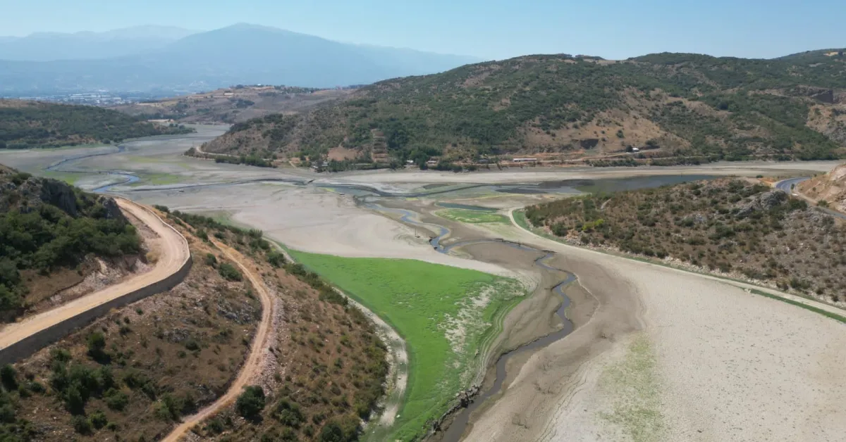 İnegöl’de Kuraklık Su Kaynaklarını Kritik Seviyeye İndirdi (3)