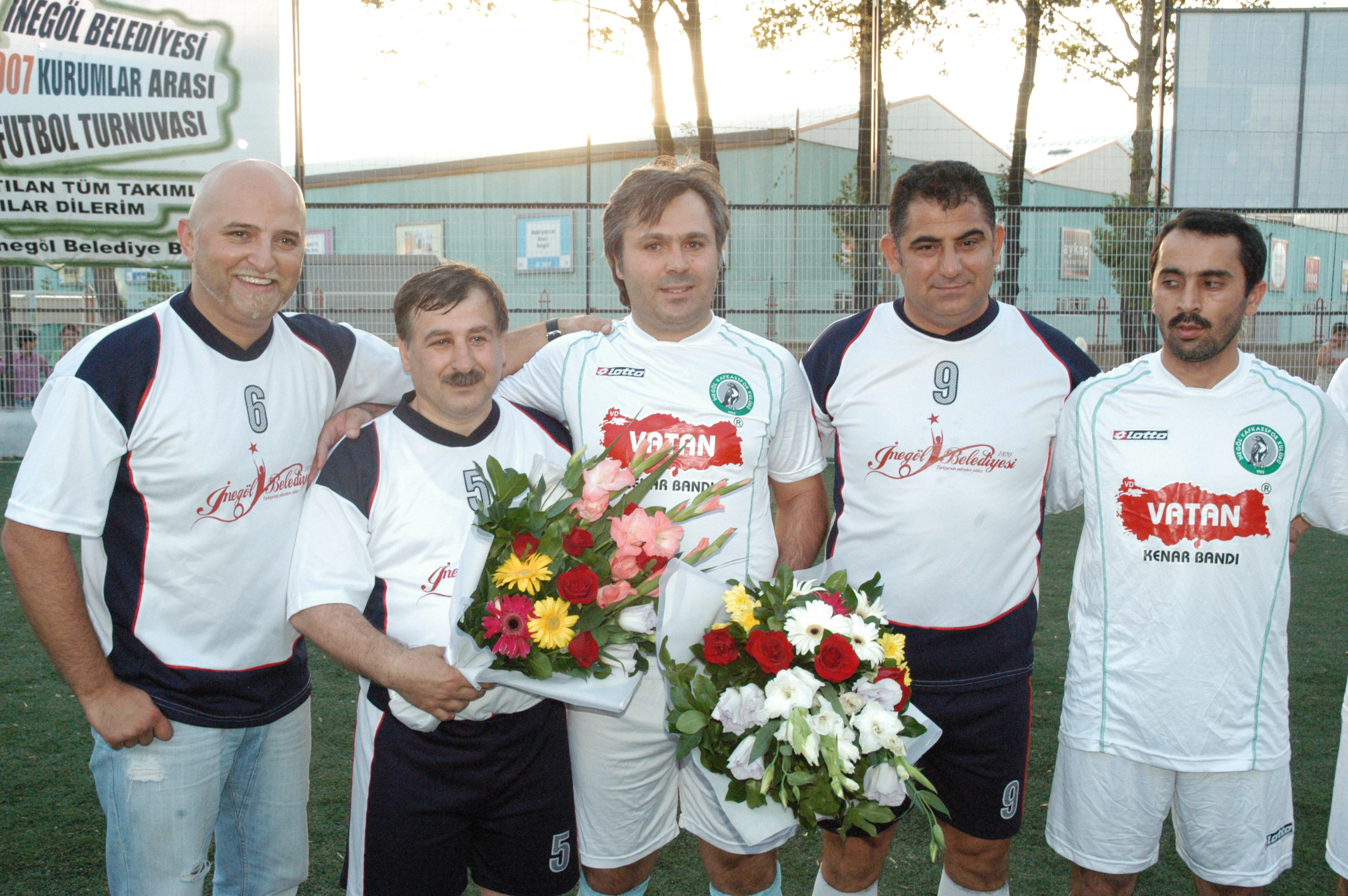 İnegöl'de Kurumlar Arası Futbol Turnuvası Arsivden Haber 2007 Gencgazete (1)