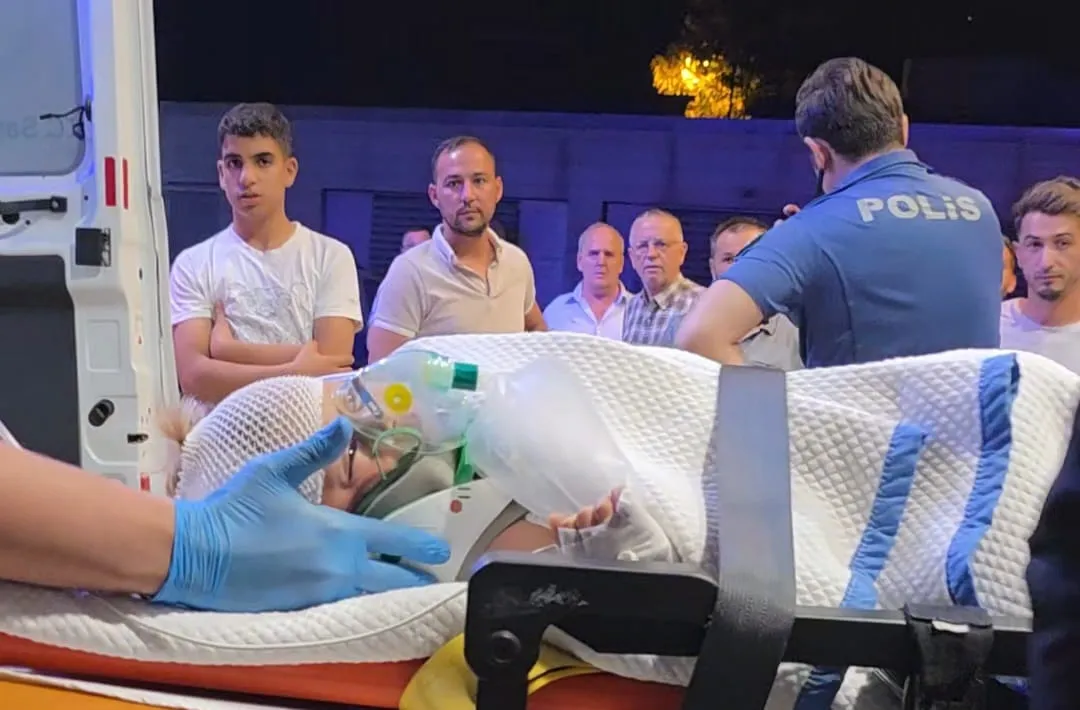 İnegöl'de Traktör Kazasında 2 Yaşındaki Çocuk Ağır Yaralandı (3)