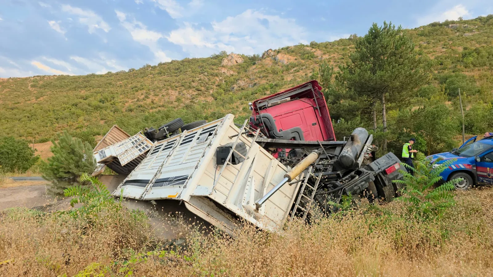 İnegöl'de Yağış Kazayı Beraberinde Getirdi (4)