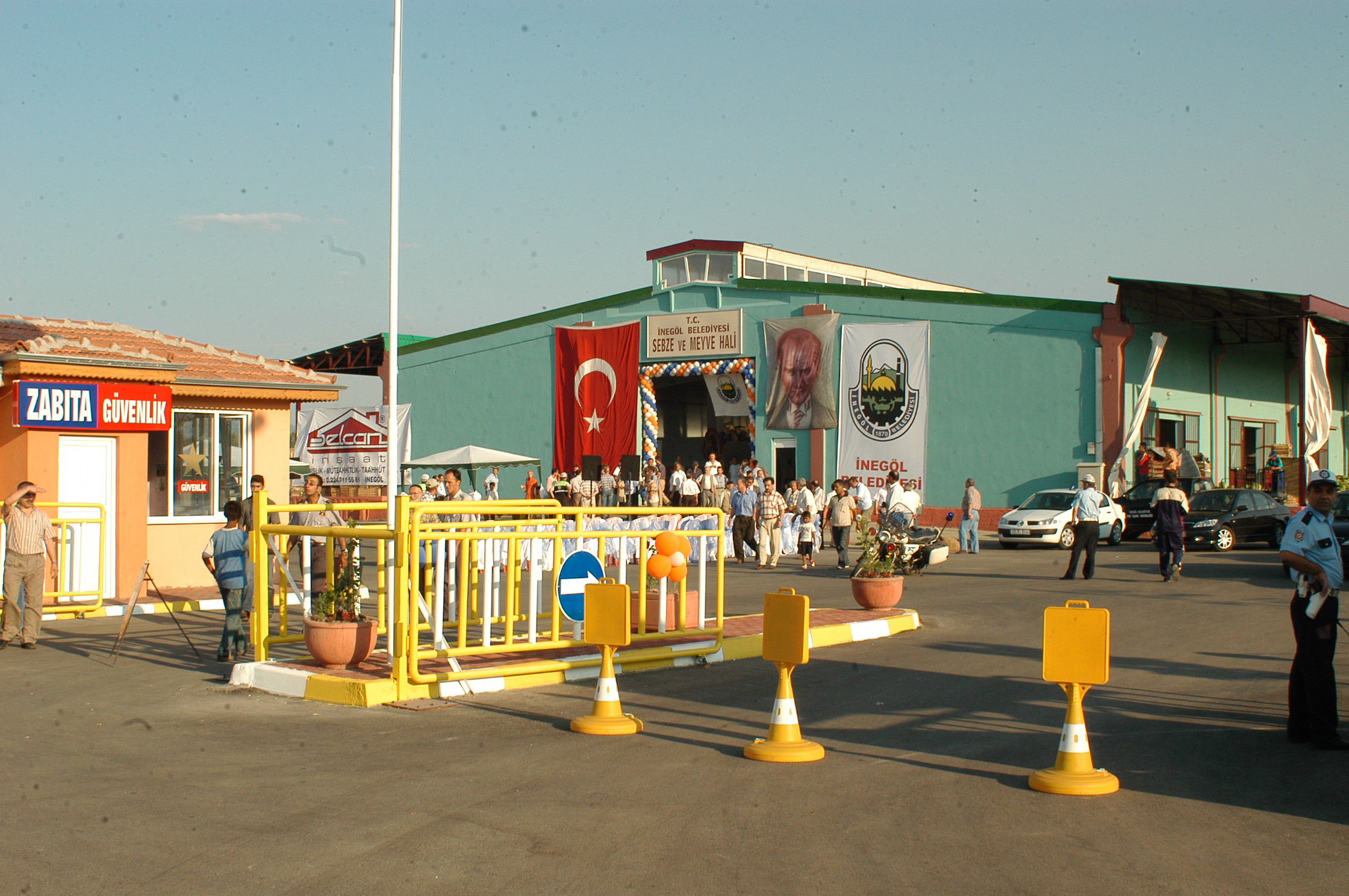 İnegöl’e Yeni Hal Ve Tahıl Kompleksi Açıldı Arsiv Haber 2006 Gencgazete (1)