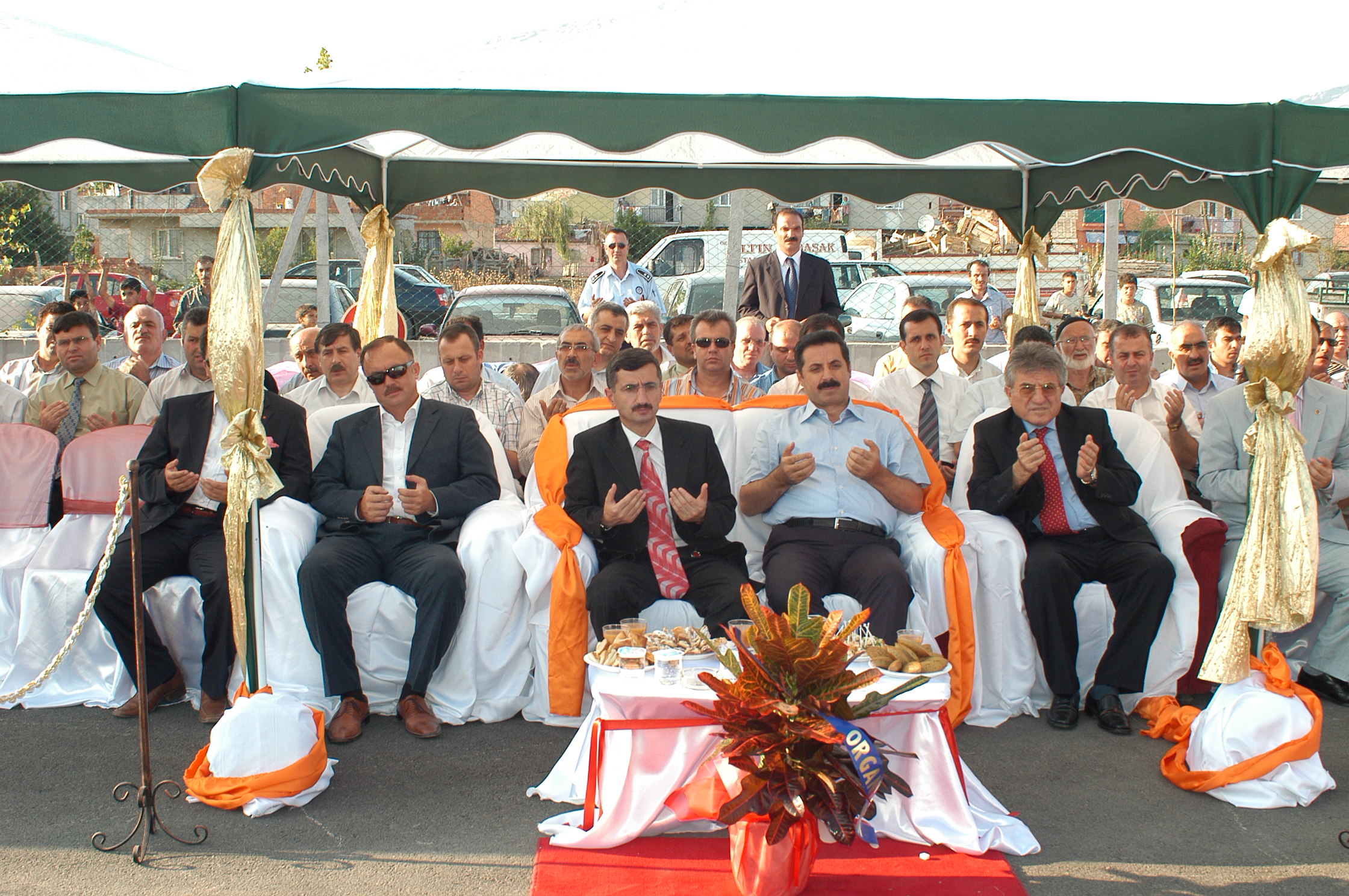 İnegöl’e Yeni Hal Ve Tahıl Kompleksi Açıldı Arsiv Haber 2006 Gencgazete (5)