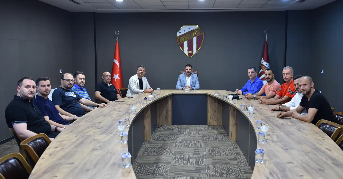 İnegölspor’da Altyapı Yönetiminden Başkan Ademoğlu’na Ziyaret (3)