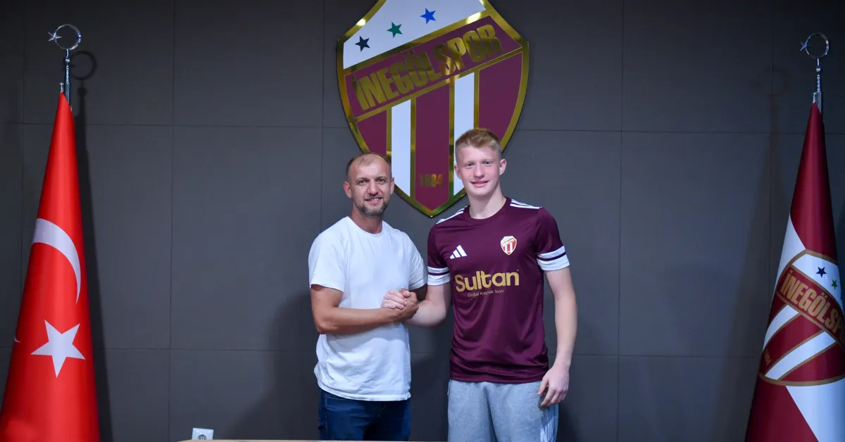 İnegölspor’un Genç Kalecisi Yusuf Alper Demirtaş Profesyonel İmza Attı (1)