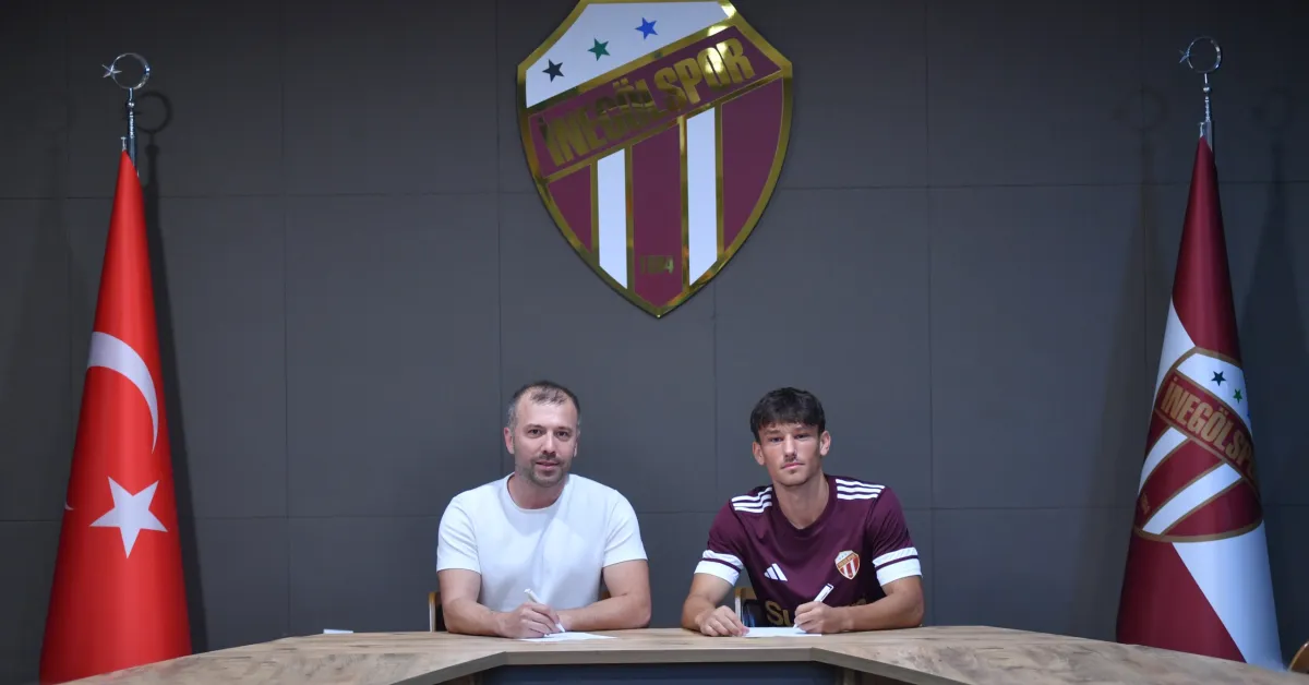 İnegölspor’un Genç Yıldızı Muratcan Tutal Profesyonel Sözleşmeye İmza Attı (3)