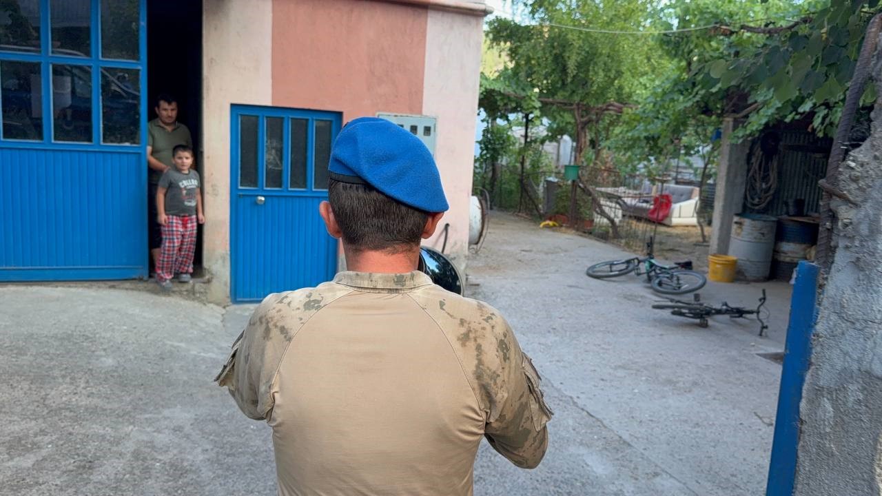 Karabük'teki Orman Yangınına Müdahale Sürüyor 80 Haneli Köy Tahliye Edildi (3)