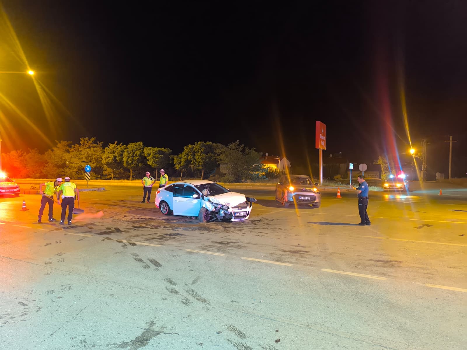 Muş’ta Iki Otomobil Çarpıştı 4 Yaralı (1)