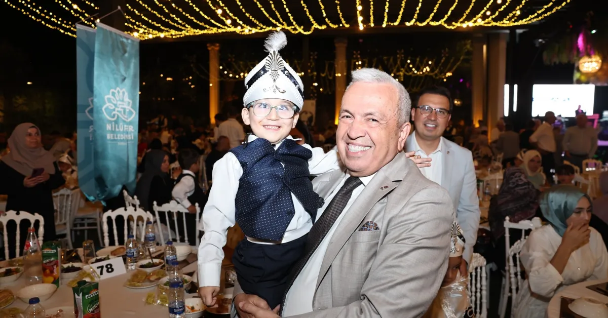 Nilüfer Belediyesi’nin 21. Geleneksel Sünnet Şöleninde 169 Çocuk Gönlünce Eğlendi (2)