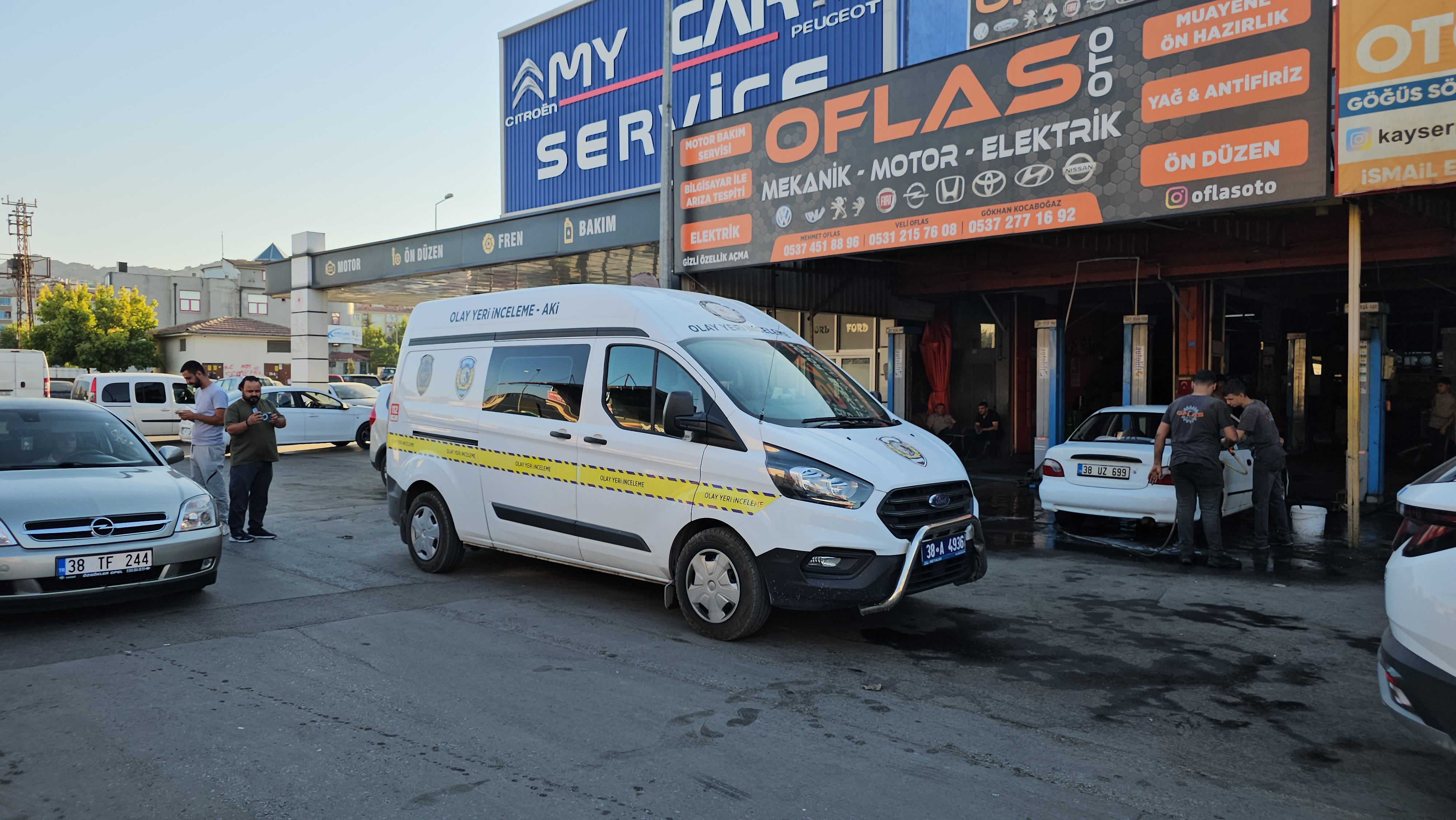 Sanayide Çalışan Kalfa Kazara Çırağı Vurdu (1)