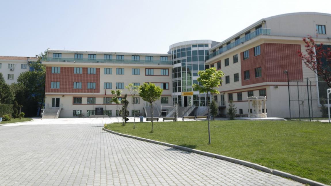 Şehit Fevzi Başaran Anadolu İmam Hatip Lisesi