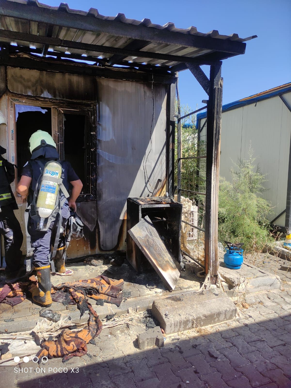 Üç Gün Açık Bırakılan Klima Yangına Neden Oldu (2)