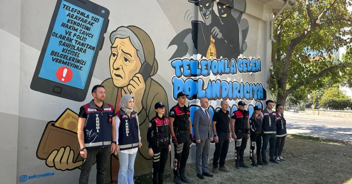 Uedaş’tan Dolandırıcılığa Karşı Trafolarda Dikkat Çeken Uyarı! (2)