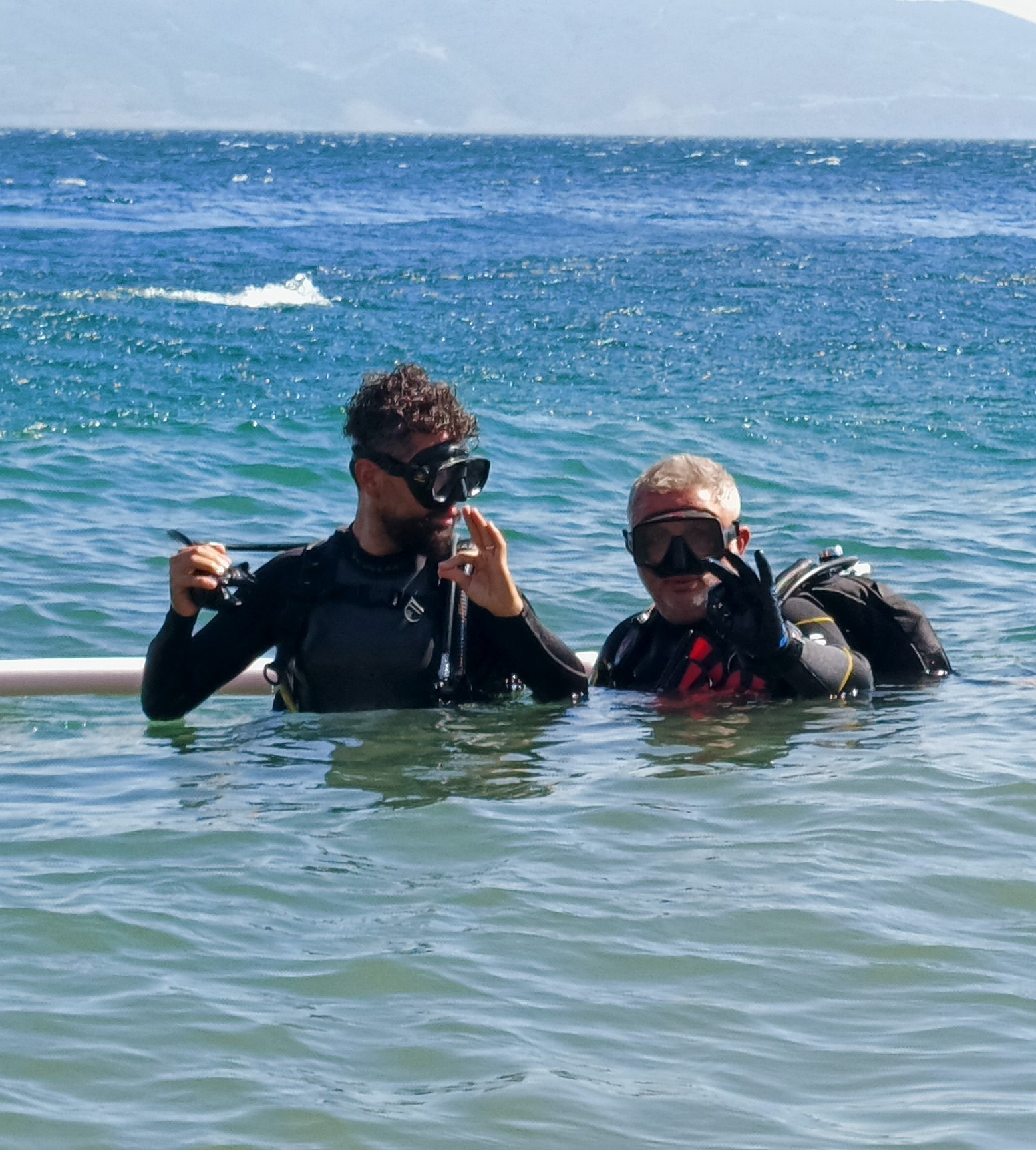 Ünlü Şarkıcı Bursa’da Balık Adam Oldu! Yeni Klibi Su Altında Çekilecek (3)