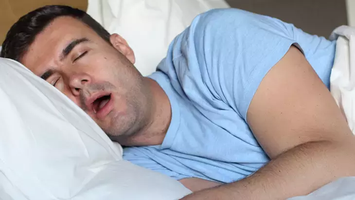 Uyurken Ağızdan Salya Akması Neden Olur Bu Durum Bir Hastalığın Habercisi Mi Yoksa Basit Bir Alışkanlık Mı (2)-1