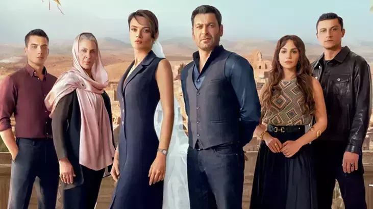 Uzak Şehir Dizisi Başrolünün Acı Günü (1)