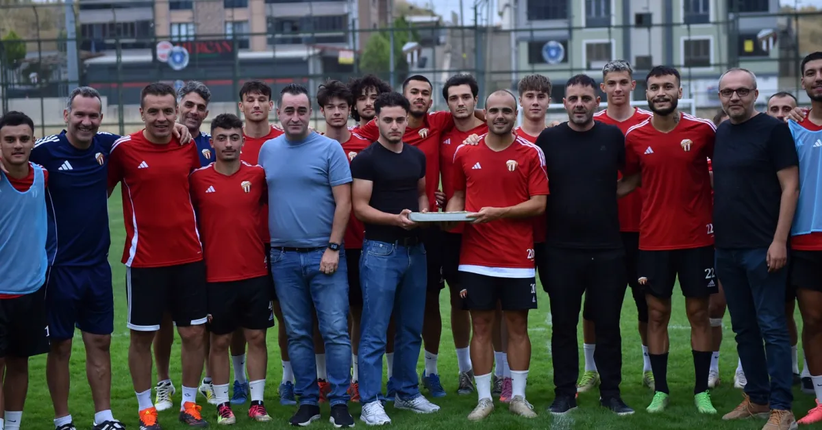 Viyana’dan İnegölspor’a Destek (3)