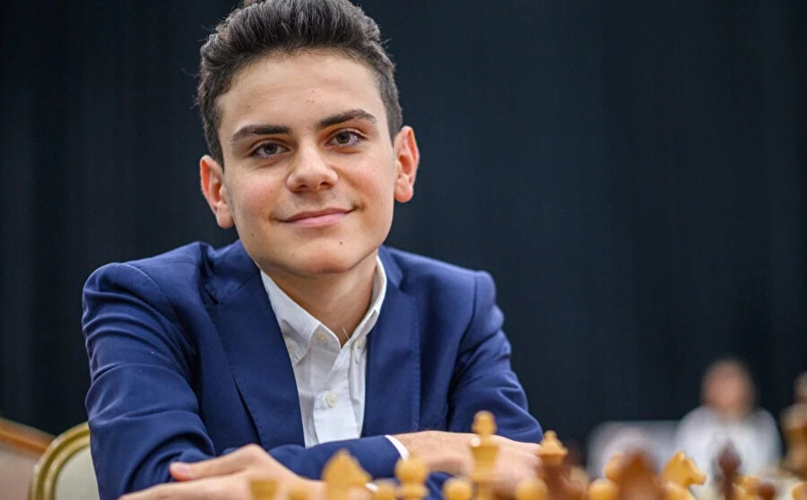 17 Yaşındaki Ediz Gürel, Tarihe Geçti Dünya Şampiyonunu İlk Kez Yenen Türk Oldu-1