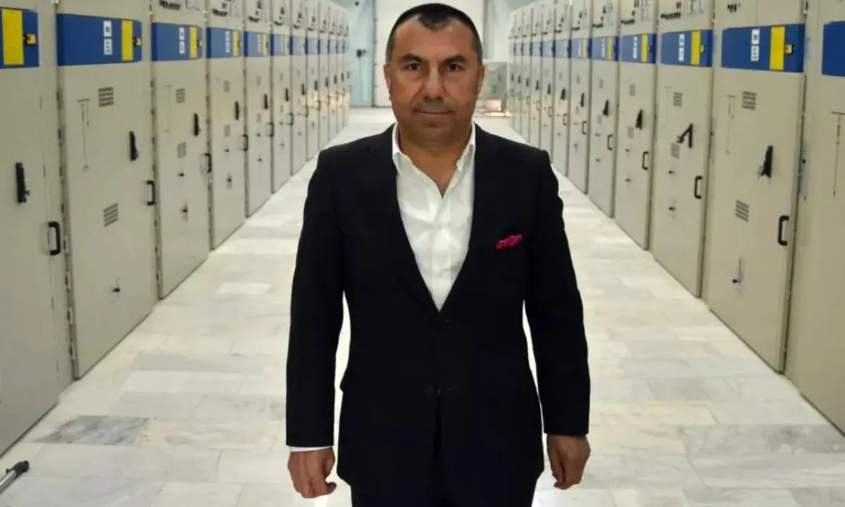 1758534086 299C0E9B1D723Fa77170